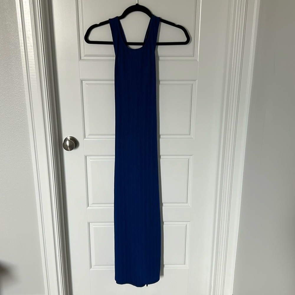 VICI Mercedes Ribbed Knit Midi Dress in Blue - Medium
